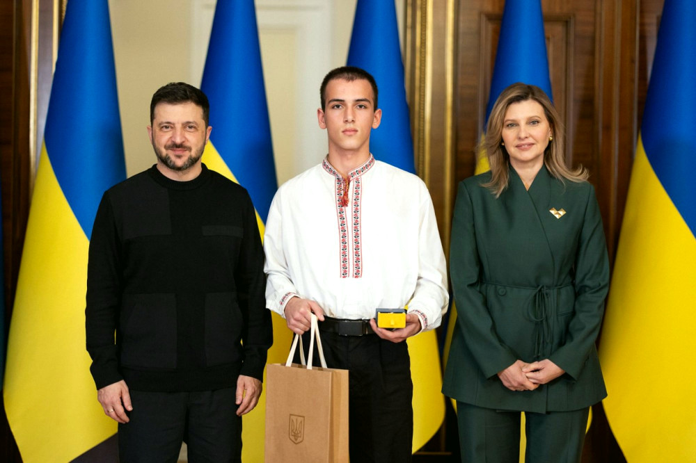 23381 image for slide